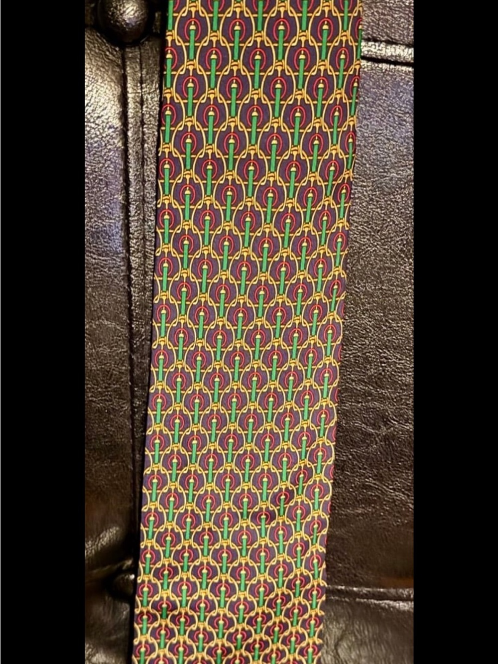 Barney’s Men's Patterned Silk Tie in Green, Red and Yellow
